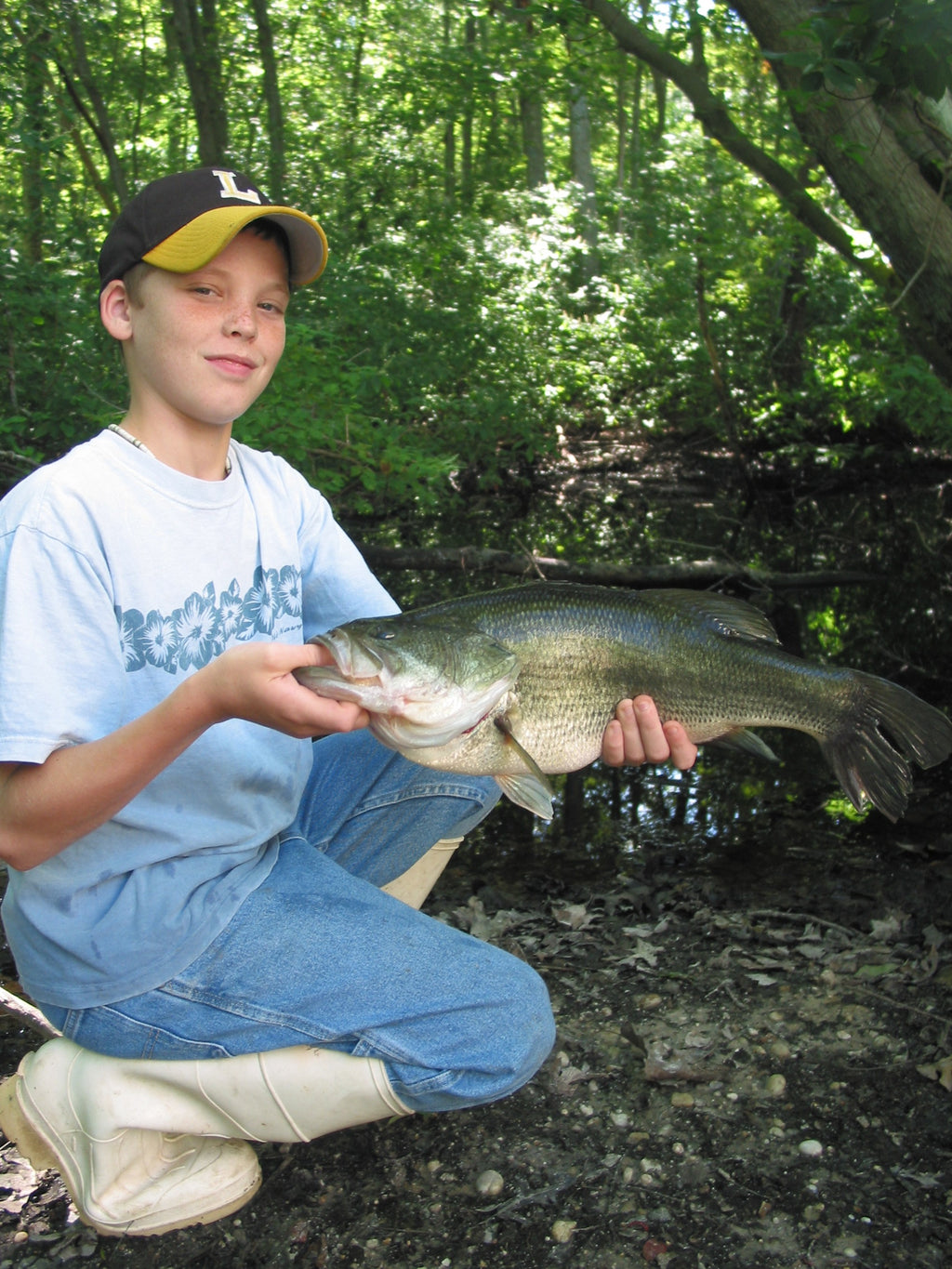 Break Out the Wacky Worms for Sweet Water Bass – White Water Outfitters